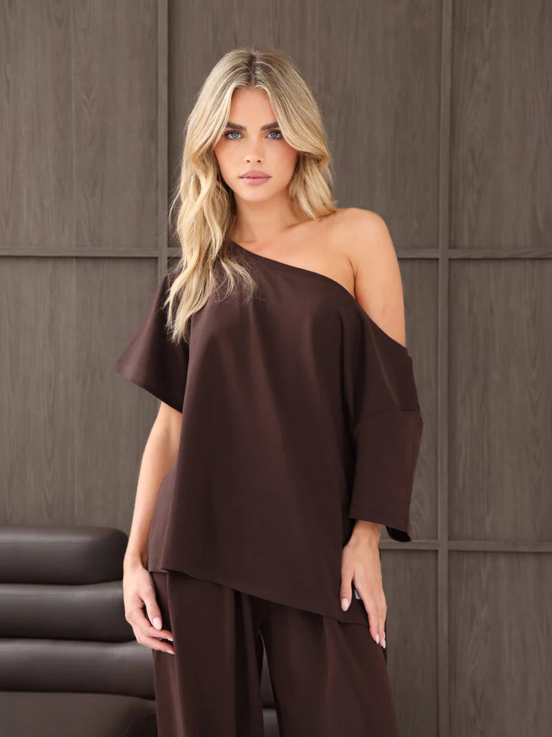 The Effortless Off-Shoulder Set