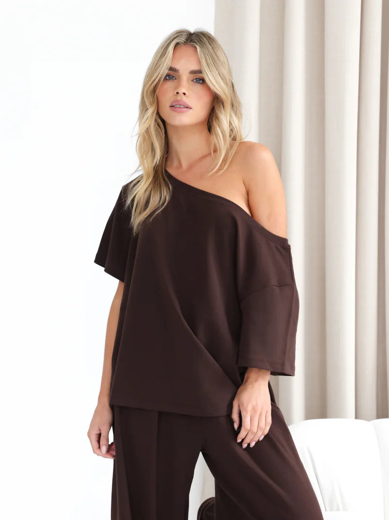 The Effortless Off-Shoulder Set