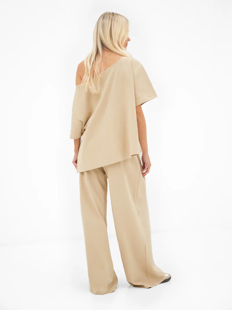 The Effortless Off-Shoulder Set