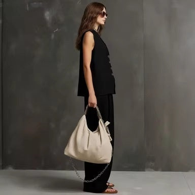 La combinaison asymétrique sur mesure